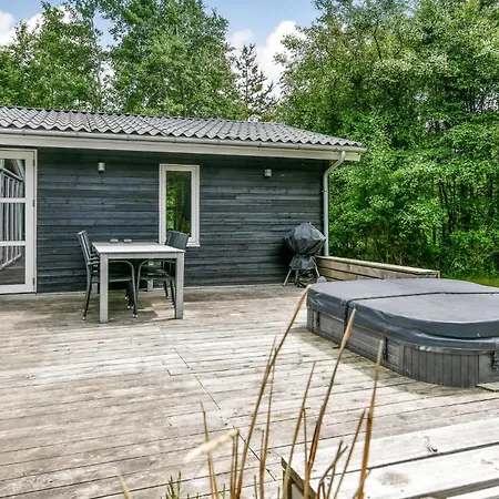 Casa vacanze Nice Home In Blavand With Sauna