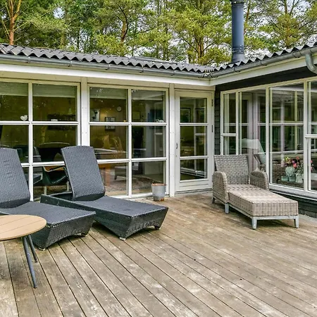 Casa vacanze Nice Home In Blavand With Sauna